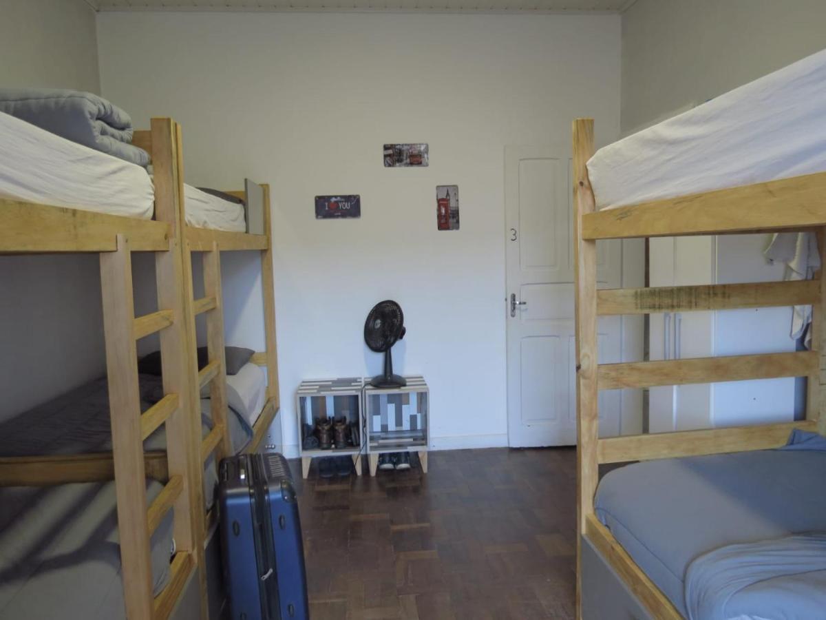 Gup Hostel Curitiba Luaran gambar