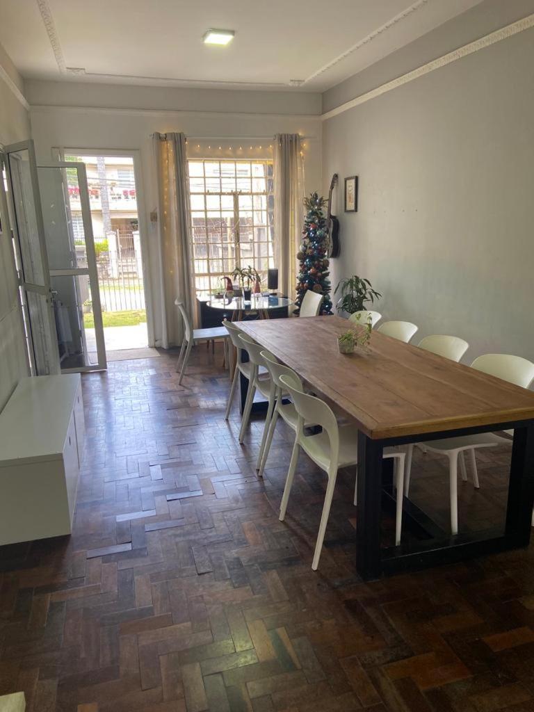 Gup Hostel Curitiba Luaran gambar