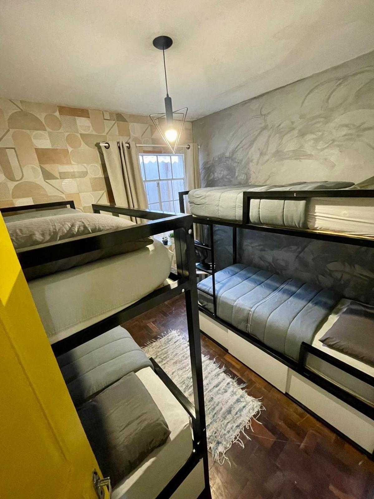 Gup Hostel Curitiba Luaran gambar