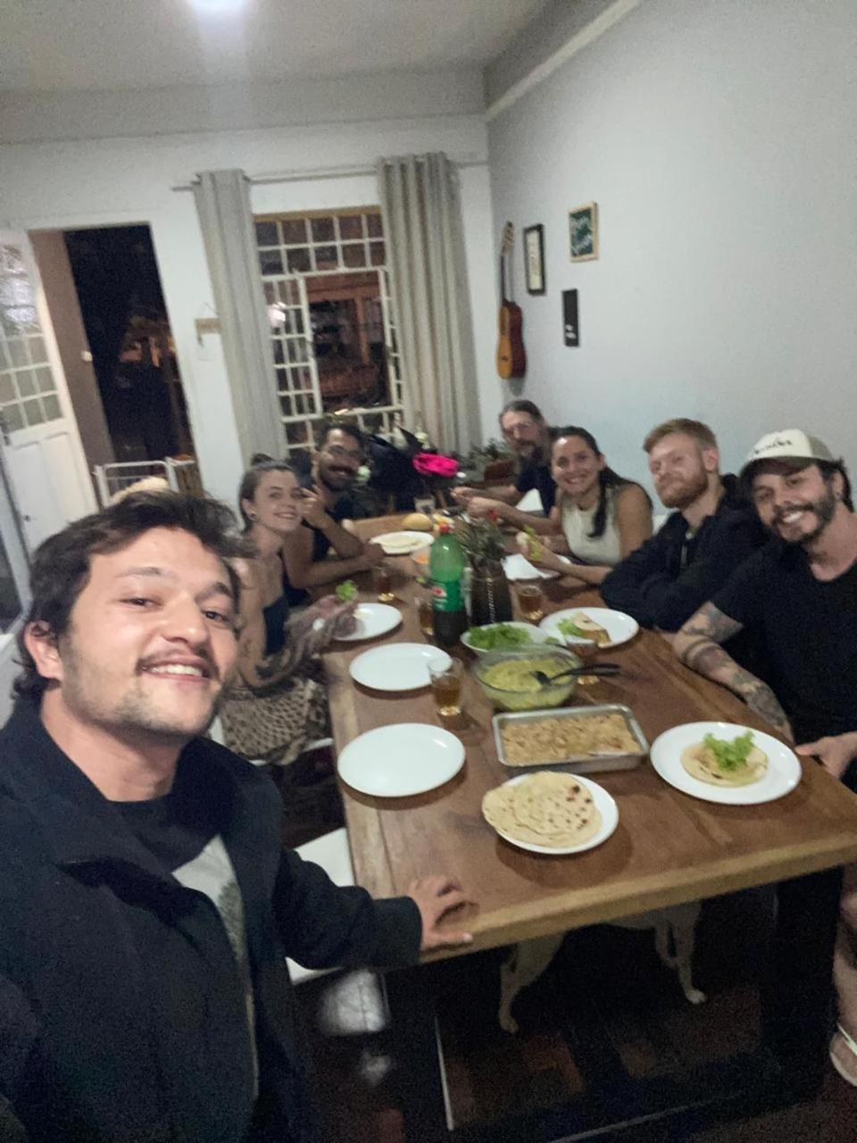 Gup Hostel Curitiba Luaran gambar